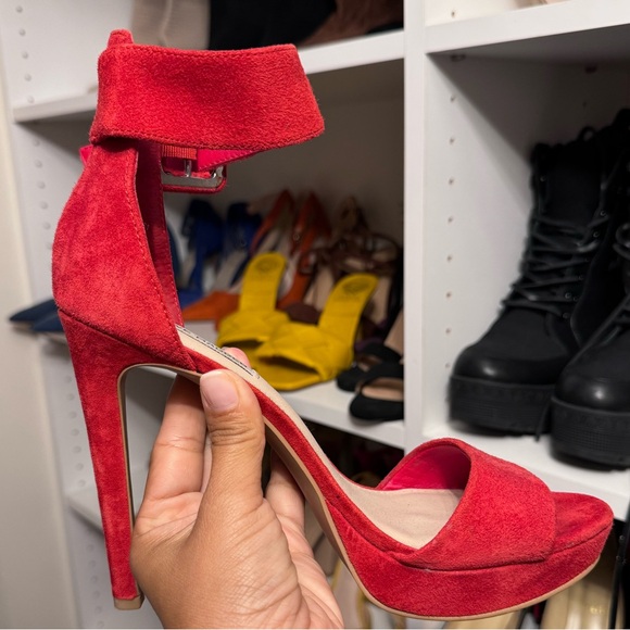 Steve Madden Heels - Picture 3 of 3